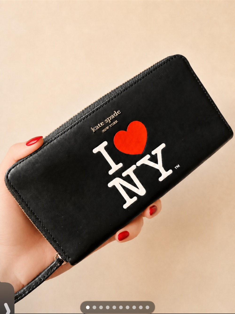 KATE SPADE Rare Black I ❤️ NY Zip-Around Wallet. EUC